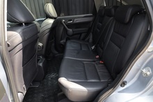 Honda CR-V EX 2 Former Keepers + 17 Services + Pano Roof - Thumb 11