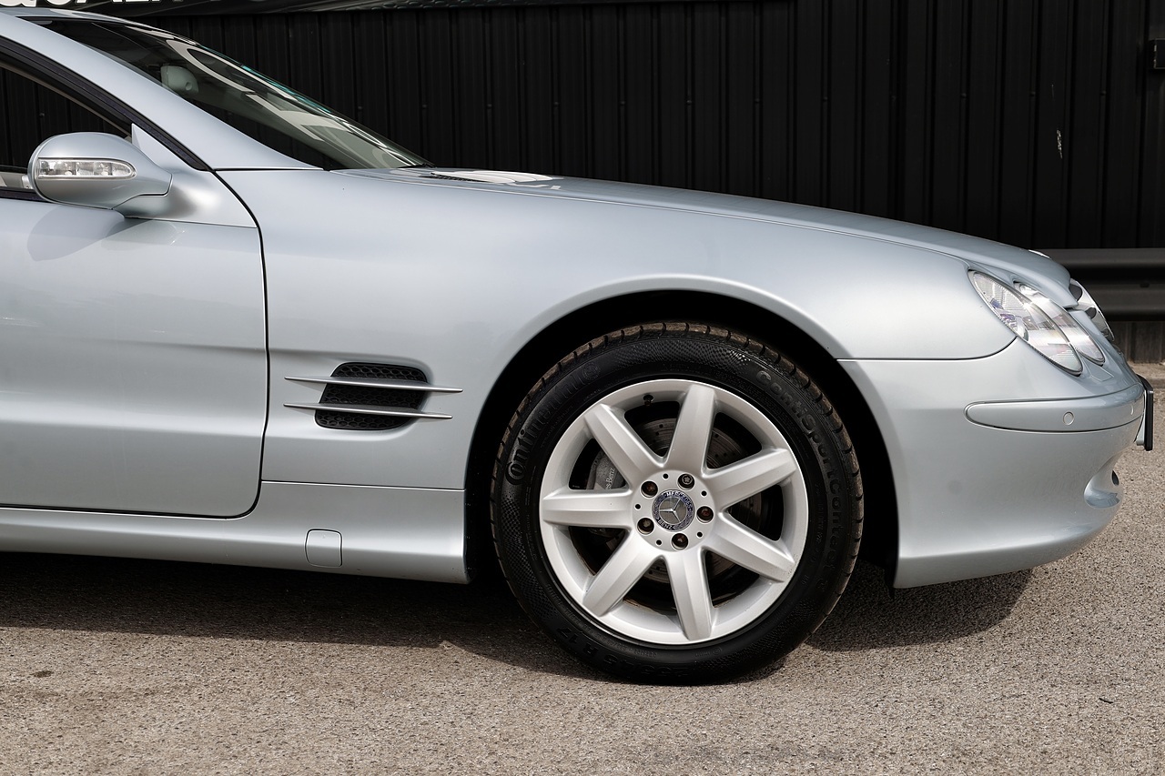Mercedes-Benz SL 350 3 Former Keepers + Just Serviced by MB - Large 30