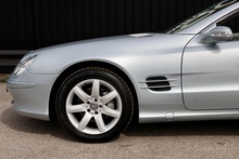 Mercedes-Benz SL 350 3 Former Keepers + Just Serviced by MB - Thumb 33