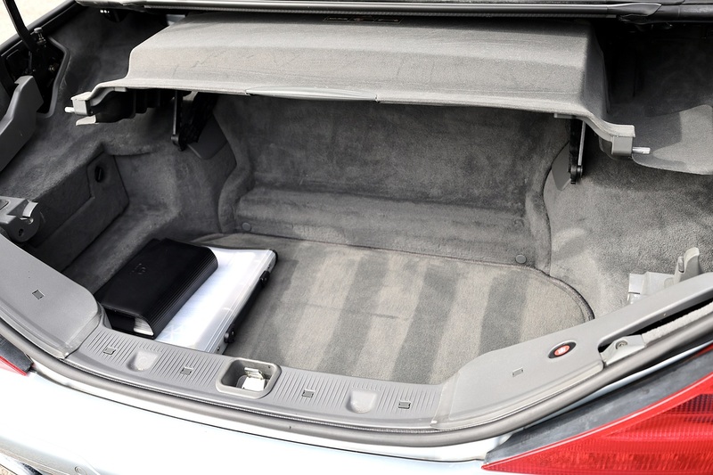 Mercedes-Benz SL 350 3 Former Keepers + Just Serviced by MB Image 43