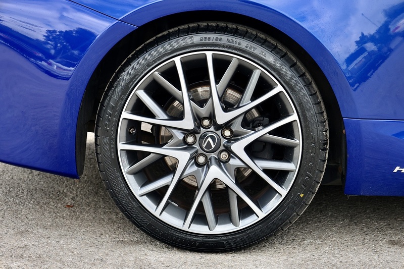Lexus RC 300h F-Sport Full Lexus History + Lexus Warranty + x4 New Tyres Image 35