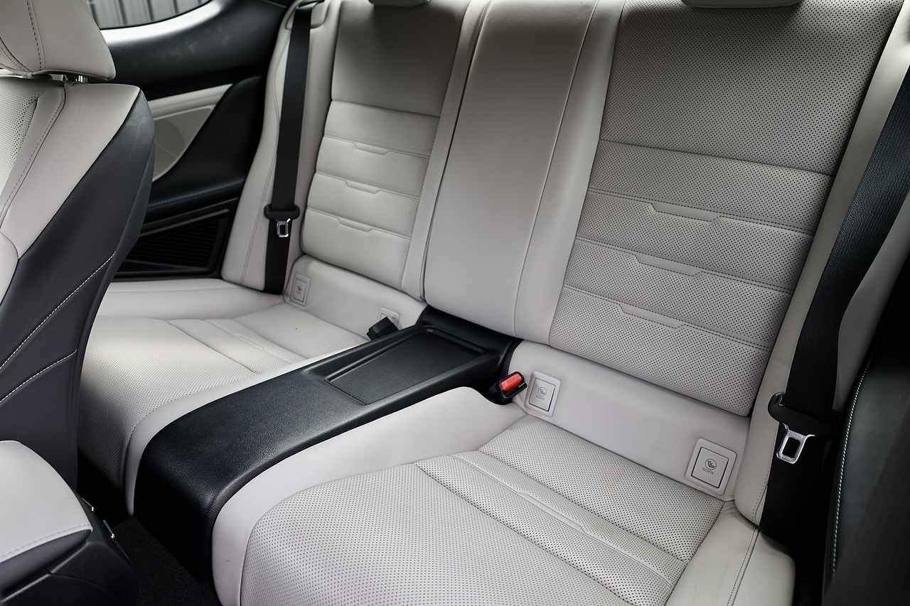 Lexus RC 300h F-Sport Full Lexus History + Lexus Warranty + x4 New Tyres - Large 11