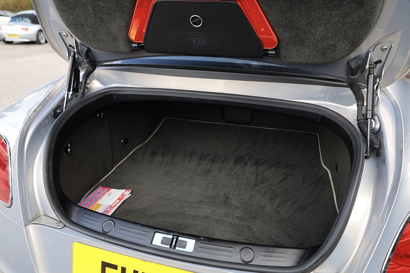 Bentley Continental GT W12 MDS Special Paint + Naim Audio + Adaptive Cruise Control Image 19