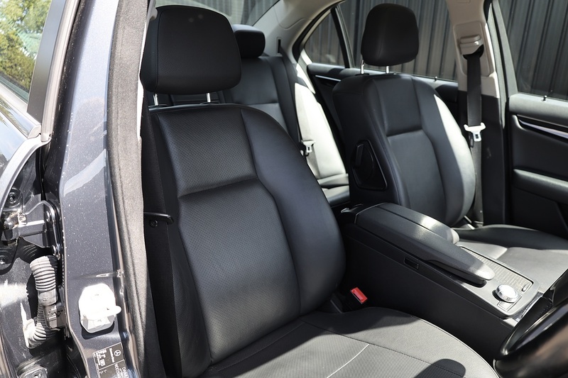 Mercedes-Benz C200 CDI Exec SE Auto 2 Former Keepers + Full Service History Image 25