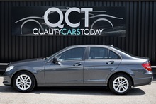 Mercedes-Benz C200 CDI Exec SE Auto 2 Former Keepers + Full Service History - Thumb 1