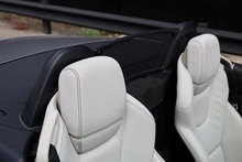 Mercedes-Benz SLK Fully Documented Service History + COMAND + Heated Seats - Thumb 17