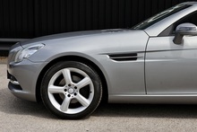 Mercedes-Benz SLK Fully Documented Service History + COMAND + Heated Seats - Thumb 21