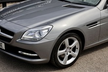 Mercedes-Benz SLK Fully Documented Service History + COMAND + Heated Seats - Thumb 20