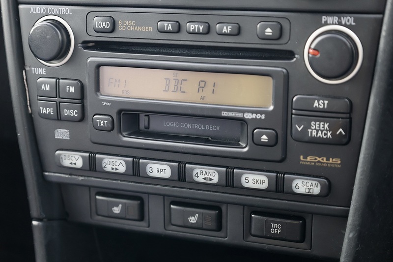 Lexus IS 200 SE Navigator UK Supplied + 1 Former Keeper + Lexus Service June 26 Image 14