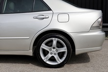 Lexus IS 200 SE Navigator UK Supplied + 1 Former Keeper + Lexus Service June 26 - Thumb 32
