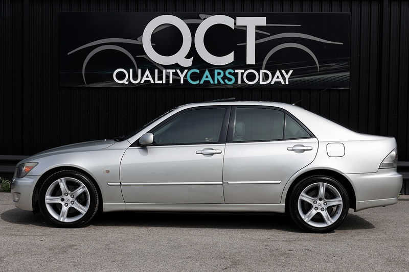 Lexus IS 200 SE Navigator UK Supplied + 1 Former Keeper + Lexus Service June 26 Image 1