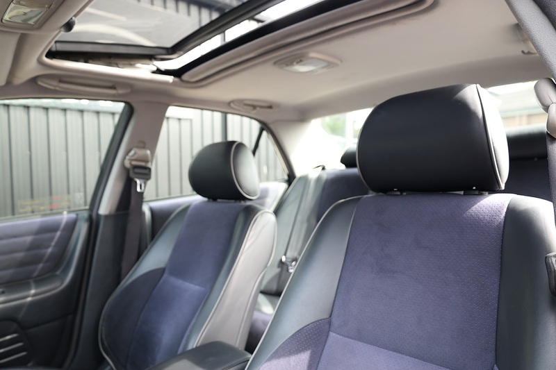 Lexus IS 200 SE Navigator UK Supplied + 1 Former Keeper + Lexus Service June 26 Image 9