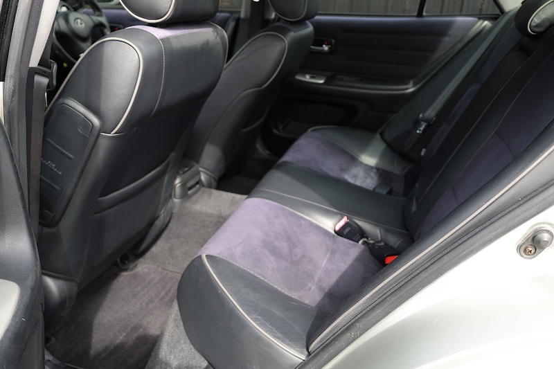 Lexus IS 200 SE Navigator UK Supplied + 1 Former Keeper + Lexus Service June 26 Image 13