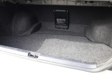 Lexus IS 200 SE Navigator UK Supplied + 1 Former Keeper + Lexus Service June 26 - Thumb 40