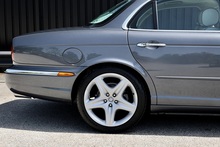 Jaguar XJ8 4.2 V8 Sovereign UK Supplied + Comprehensive History + Exceptional Condition - Thumb 12