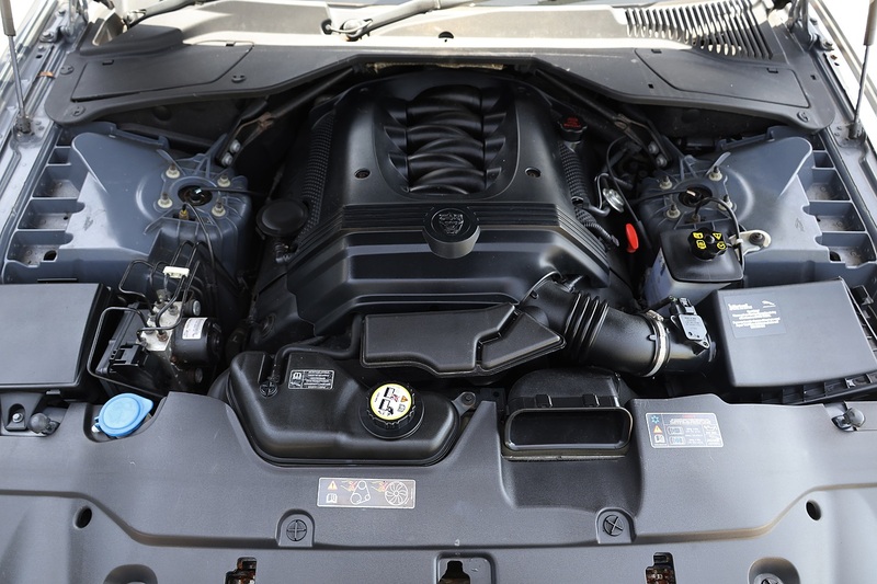 Jaguar XJ8 4.2 V8 Sovereign UK Supplied + Comprehensive History + Exceptional Condition Image 34