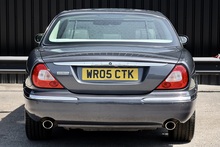 Jaguar XJ8 4.2 V8 Sovereign UK Supplied + Comprehensive History + Exceptional Condition - Thumb 4