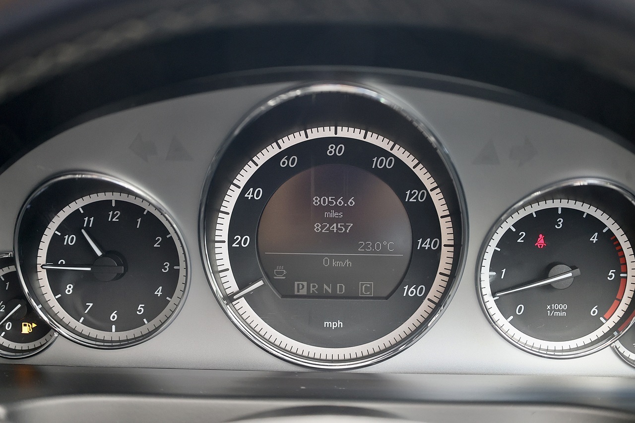 Mercedes-Benz E350 CDI AMG Sport Coupe Full Service History + Significant Recent Expenditure - Large 35