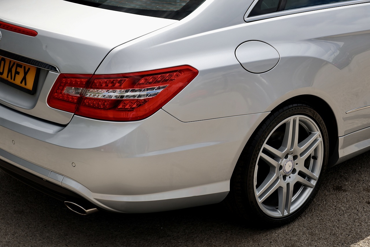 Mercedes-Benz E350 CDI AMG Sport Coupe Full Service History + Significant Recent Expenditure - Large 21