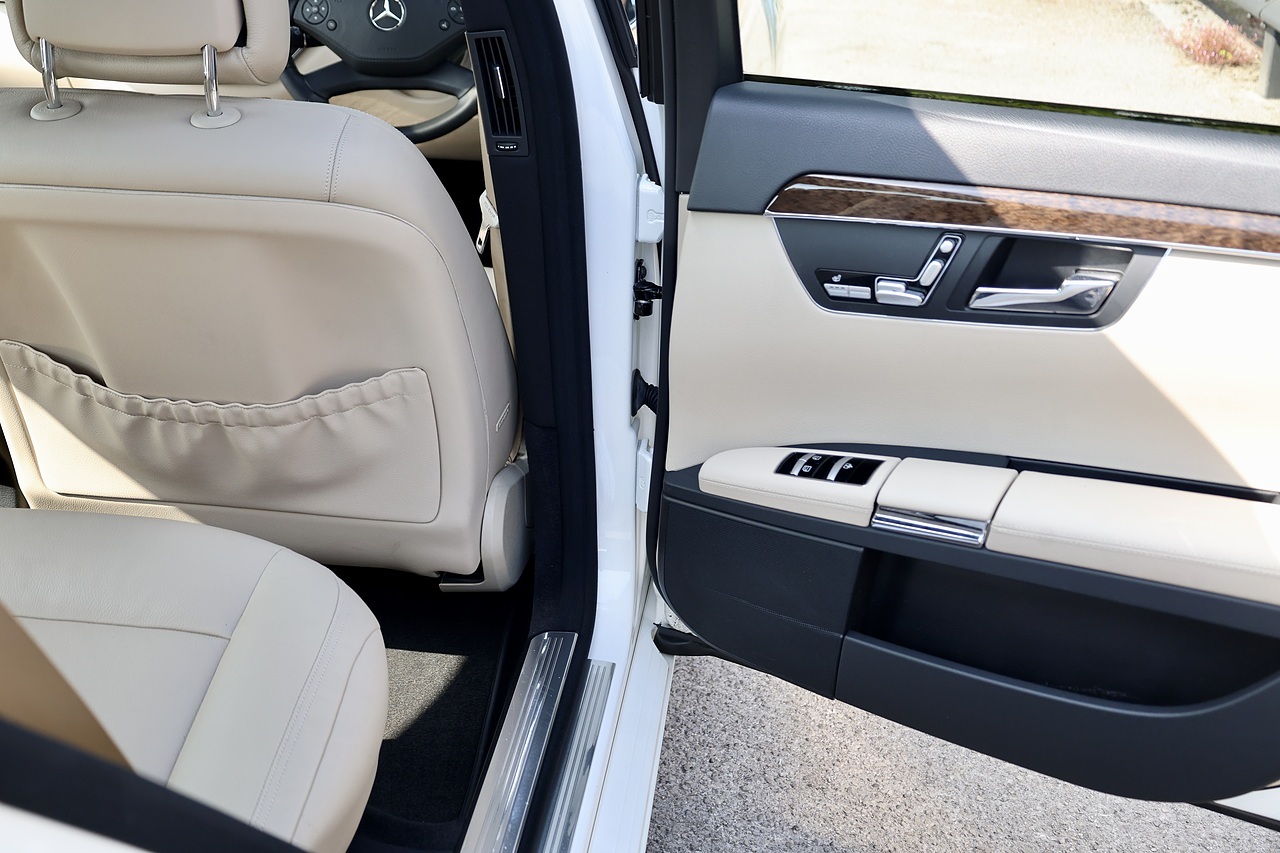 Mercedes-Benz S500 L UK Supplied + LWB + Very Rare Specification - Large 49