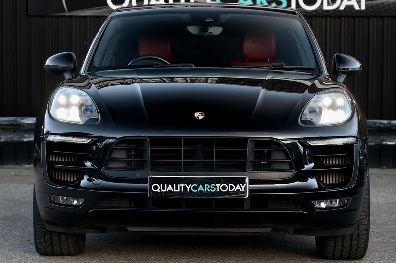 Porsche Macan GTS Macan GTS SUV 3 Automatic Petrol Image 3