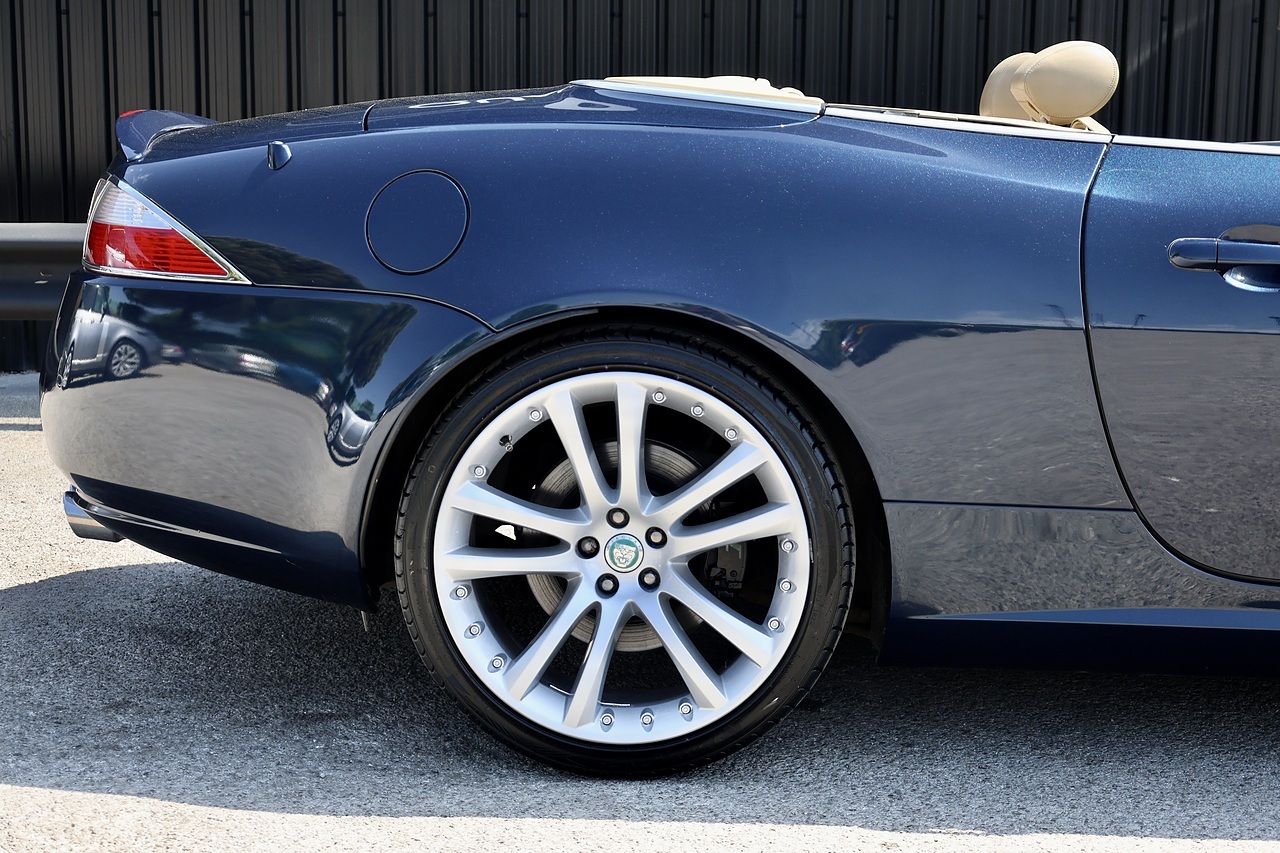 Jaguar XKR Convertible 4 Former Keepers + 17 Services + Desirable Specification - Large 14