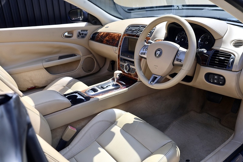 Jaguar XKR Convertible 4 Former Keepers + 17 Services + Desirable Specification Image 7