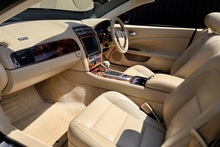 Jaguar XKR Convertible 4 Former Keepers + 17 Services + Desirable Specification - Thumb 2