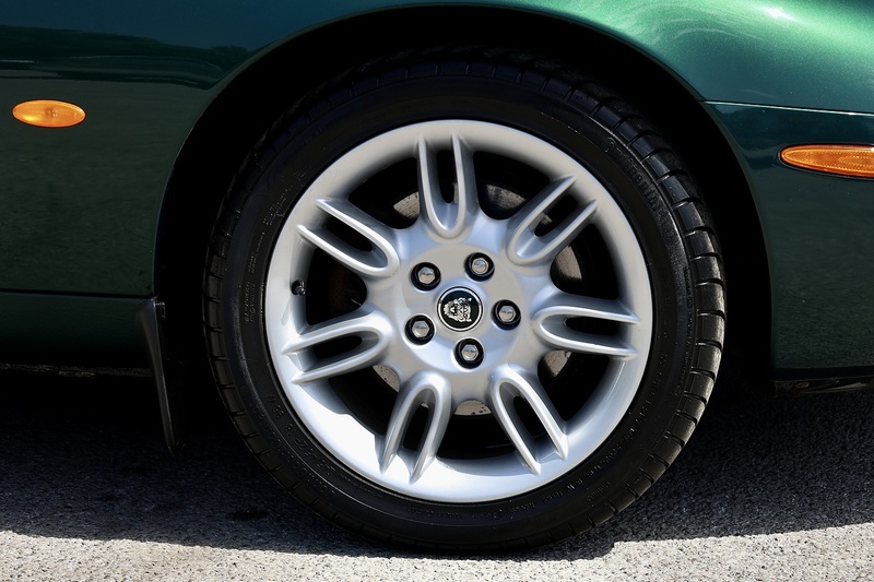 Jaguar XK8 Just 28k Miles + Full Service History + Exceptional Image 33