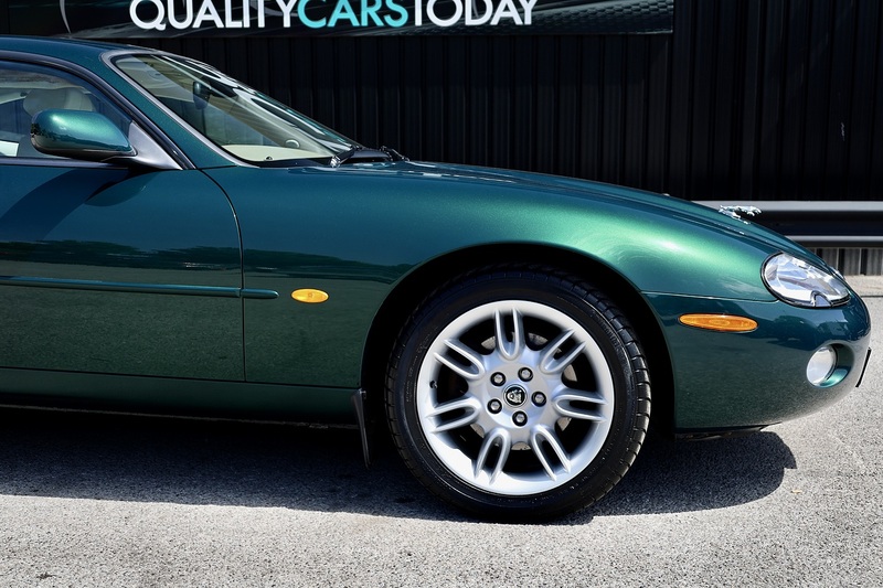 Jaguar XK8 Just 28k Miles + Full Service History + Exceptional Image 20