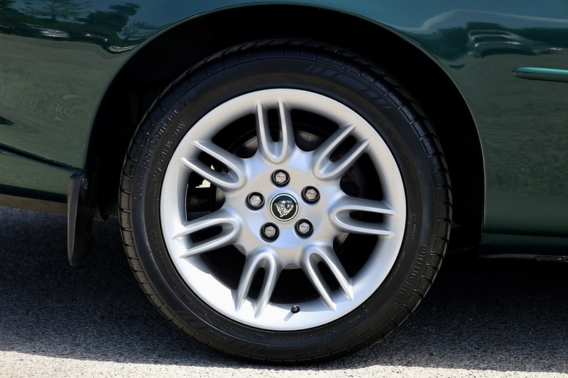 Jaguar XK8 Just 28k Miles + Full Service History + Exceptional Image 35