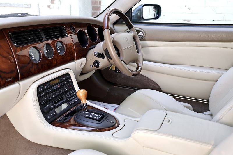 Jaguar XK8 Just 28k Miles + Full Service History + Exceptional Image 14