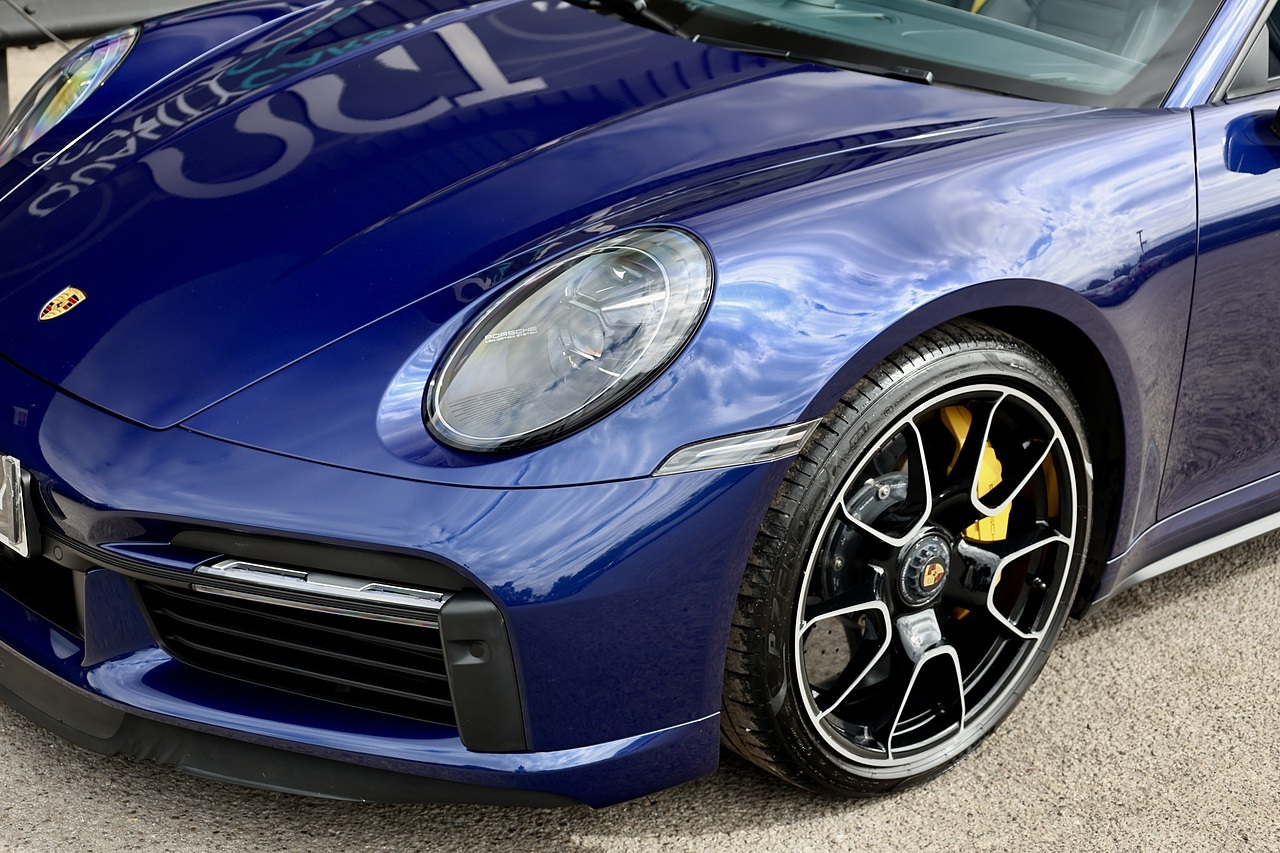 Porsche 911 Turbo S Convertible 1 Former Keeper + £23k Cost Options - Large 29