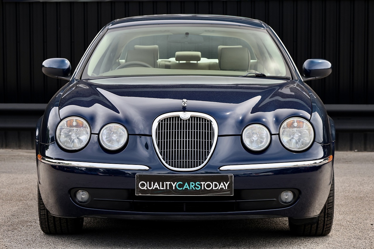Jaguar S-Type 3.0 Manual Extremely Rare Manual Gearbox + High Luxury Leather - Large 3
