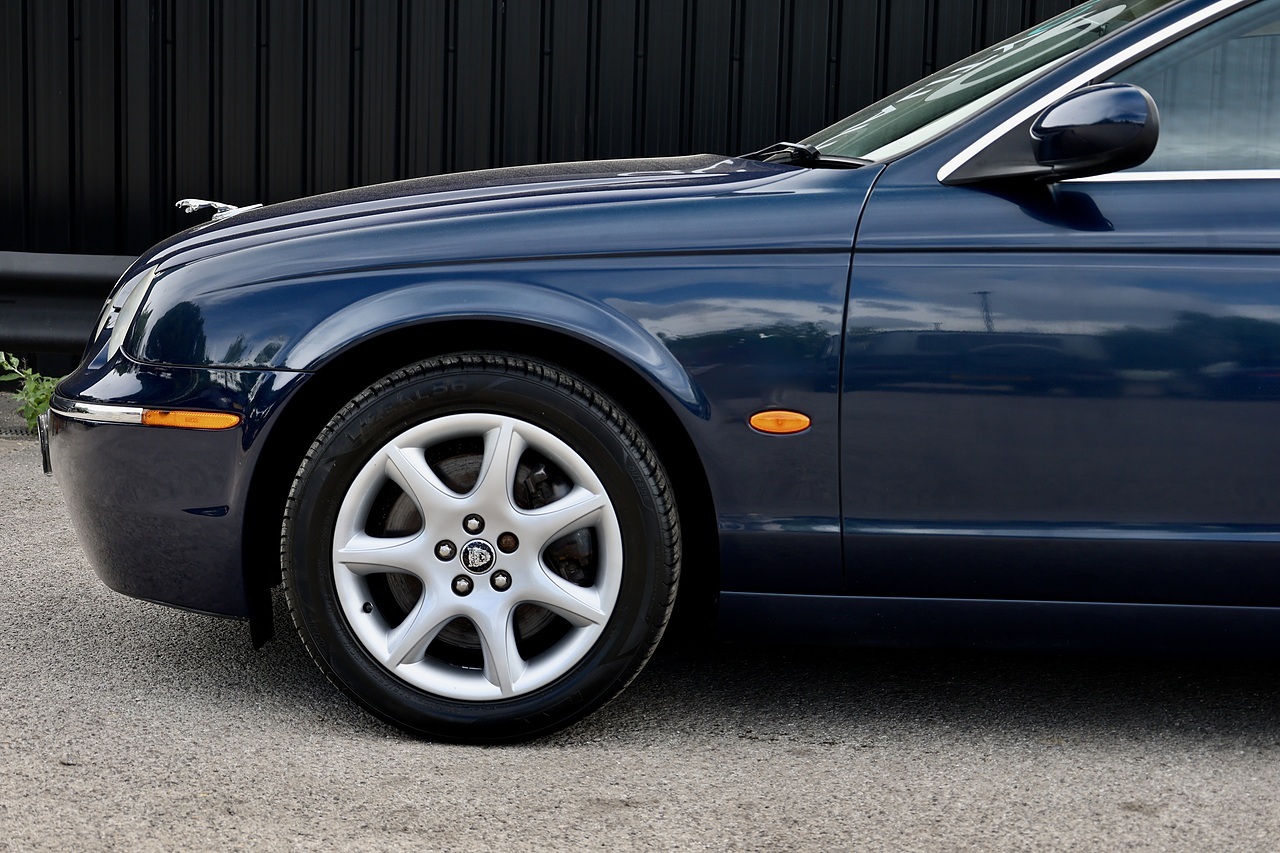 Jaguar S-Type 3.0 Manual Extremely Rare Manual Gearbox + High Luxury Leather - Large 29