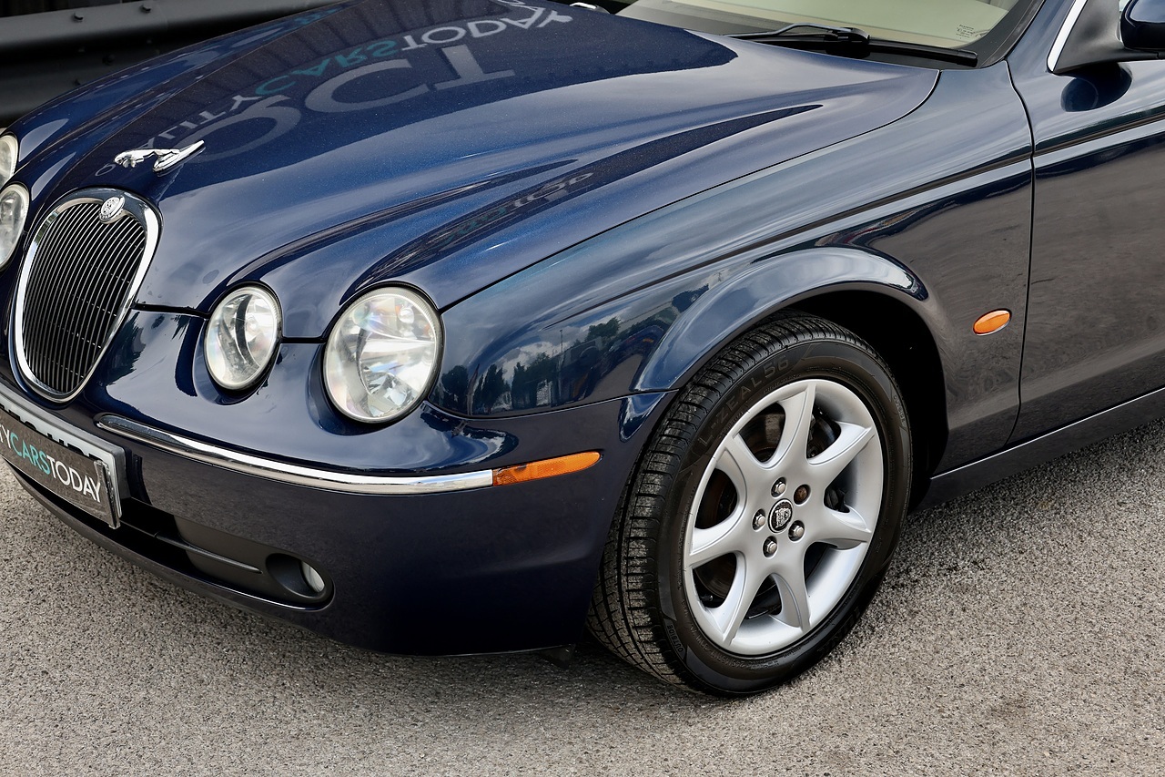Jaguar S-Type 3.0 Manual Extremely Rare Manual Gearbox + High Luxury Leather - Large 28