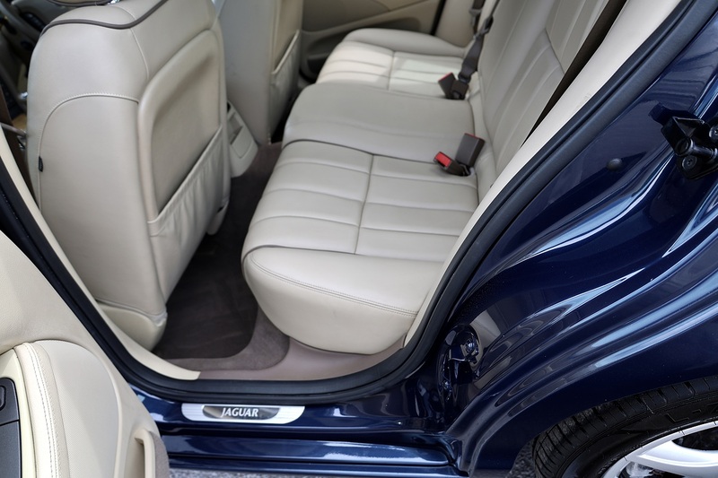 Jaguar S-Type 3.0 Manual Extremely Rare Manual Gearbox + High Luxury Leather Image 37