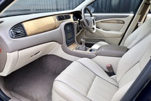 Jaguar S-Type 3.0 Manual Extremely Rare Manual Gearbox + High Luxury Leather - Thumb 2