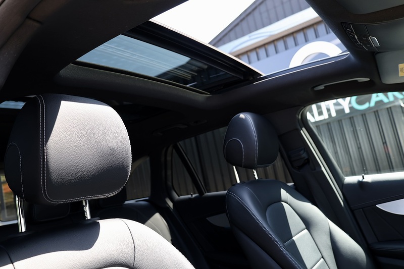 Mercedes-Benz GLC 250d AMG Line Prem+ Just 22k Miles + Distronic Radar Cruise + Pano Rofo Image 10