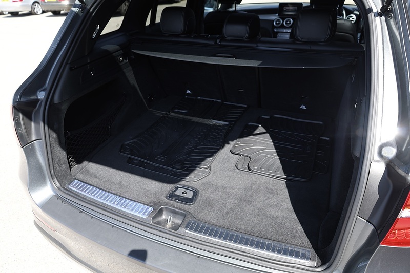 Mercedes-Benz GLC 250d AMG Line Prem+ Just 22k Miles + Distronic Radar Cruise + Pano Rofo Image 24