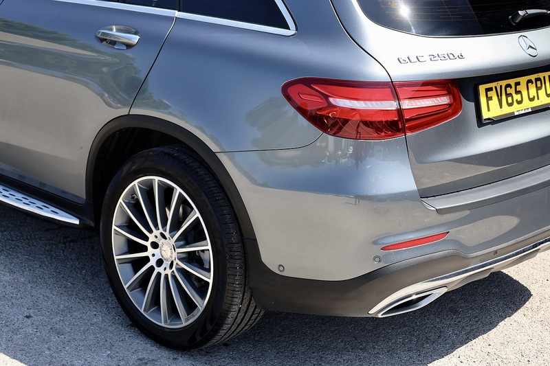 Mercedes-Benz GLC 250d AMG Line Prem+ Just 22k Miles + Distronic Radar Cruise + Pano Rofo Image 33