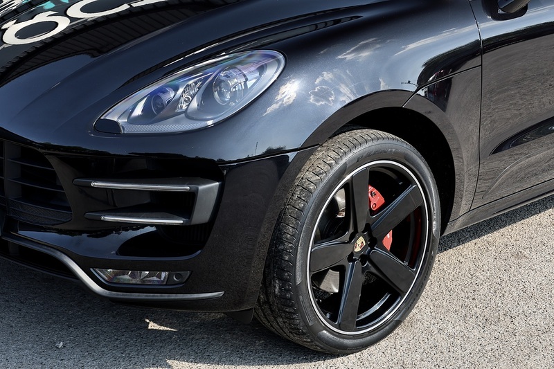 Porsche Macan Turbo 2 Former Keepers + £10k Options + Air Suspension + Pano Roof Image 29