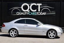 Mercedes-Benz CLK 220 CDI Elegance Just 52k Miles + AMG Wheels + Exceptional - Thumb 5