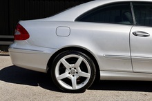 Mercedes-Benz CLK 220 CDI Elegance Just 52k Miles + AMG Wheels + Exceptional - Thumb 17
