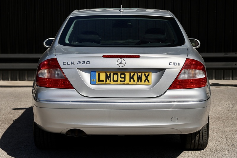 Mercedes-Benz CLK 220 CDI Elegance Just 52k Miles + AMG Wheels + Exceptional Image 4