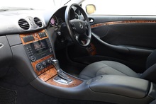 Mercedes-Benz CLK 220 CDI Elegance Just 52k Miles + AMG Wheels + Exceptional - Thumb 8