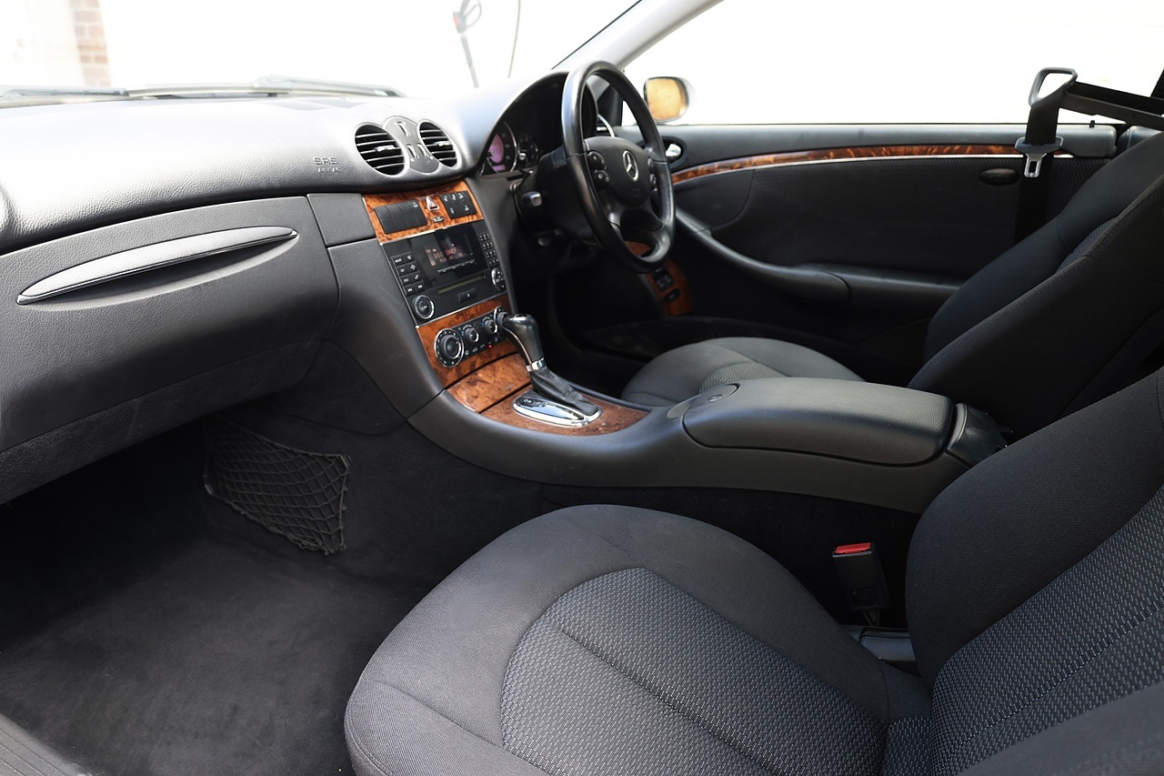 Mercedes-Benz CLK 220 CDI Elegance Just 52k Miles + AMG Wheels + Exceptional - Large 2