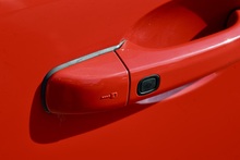 Volvo V70 D2 R-Design Automatic + Full Volvo Main Dealer History + ACC + BLIS - Thumb 11