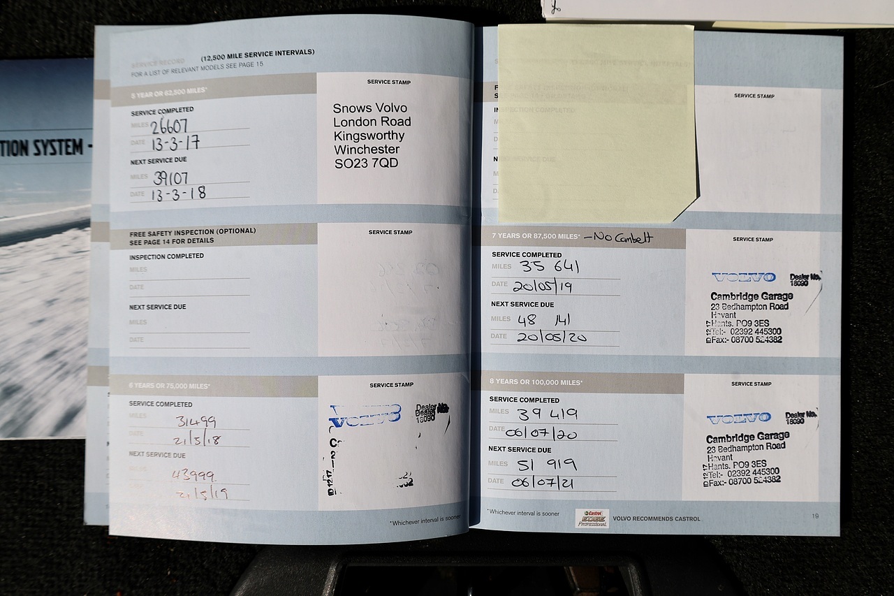 Volvo V70 D2 R-Design Automatic + Full Volvo Main Dealer History + ACC + BLIS - Large 23