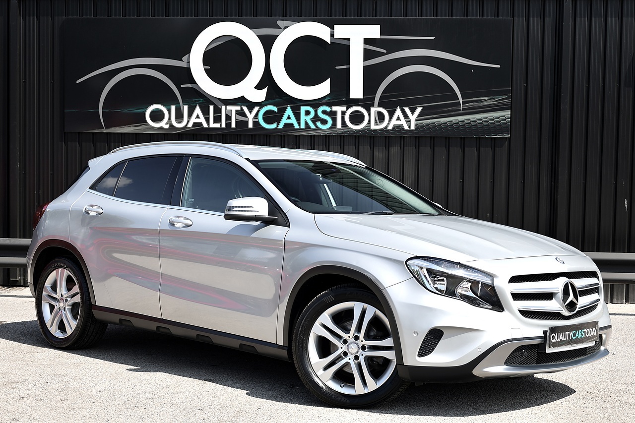 Mercedes-Benz GLA 220 CDI 4Matic SE 2 Former Keepers + Full Service History + Sat Nav + Reverse Cam - Large 0